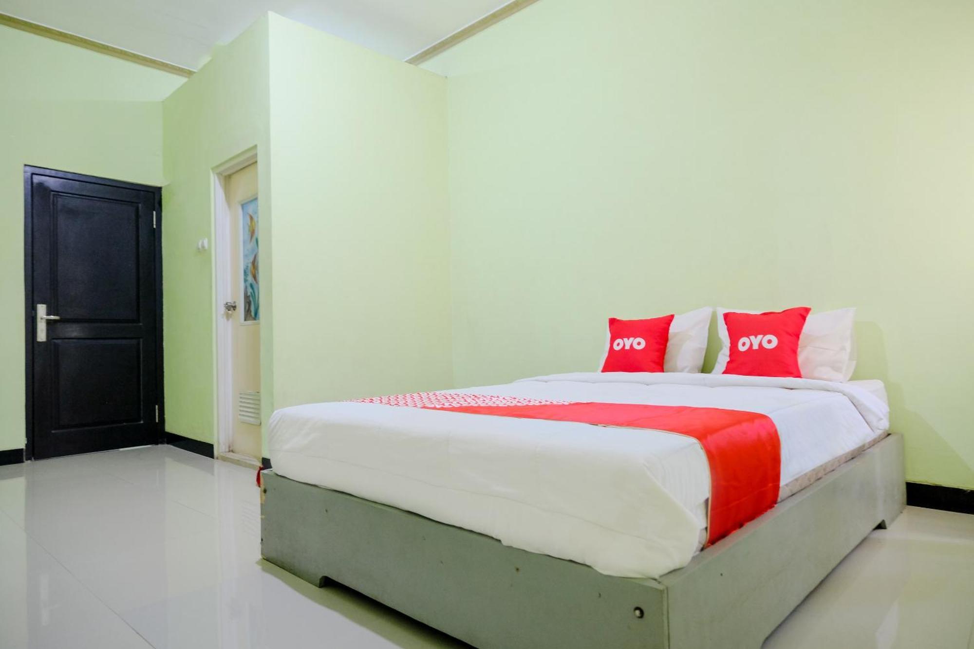 Oyo Life 2508 Alba Suites Homestay Syariah Тулунгагунг Экстерьер фото